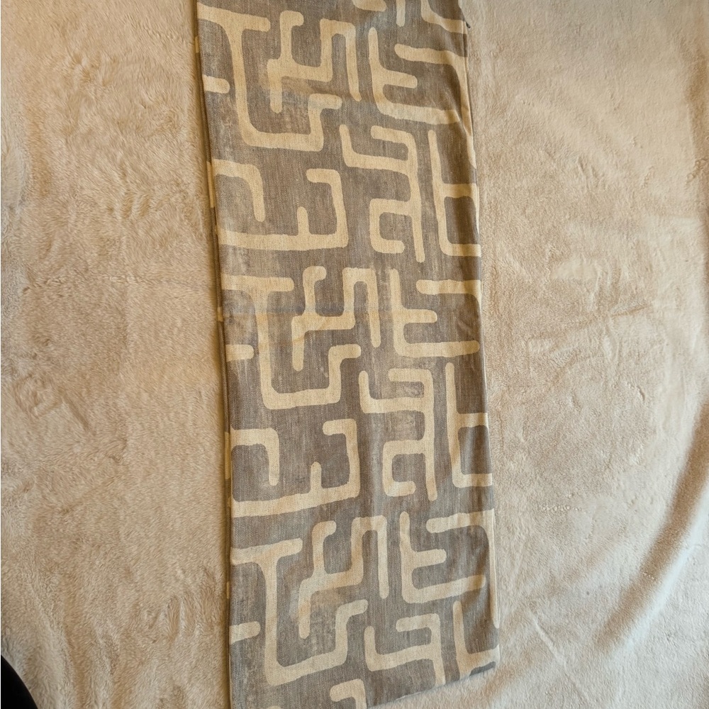 Geometric Patterned Bath bolster pillow cover - Gray and Cream